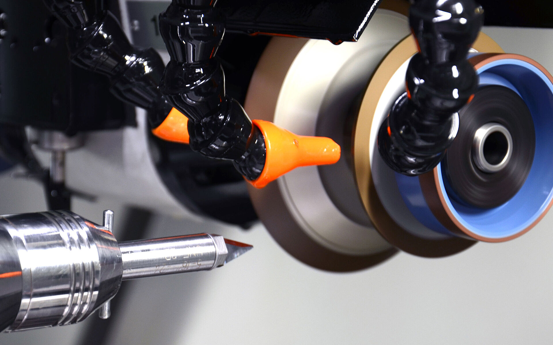 蓝帜超声波刀片的维护